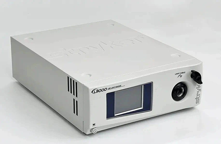 Endoscopic Light Source Stryker L9000