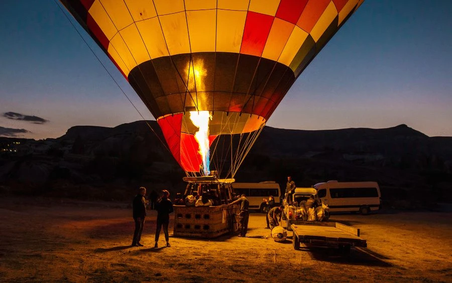 When is the Best Time to Ride a Hot Air Balloon in Victoria?