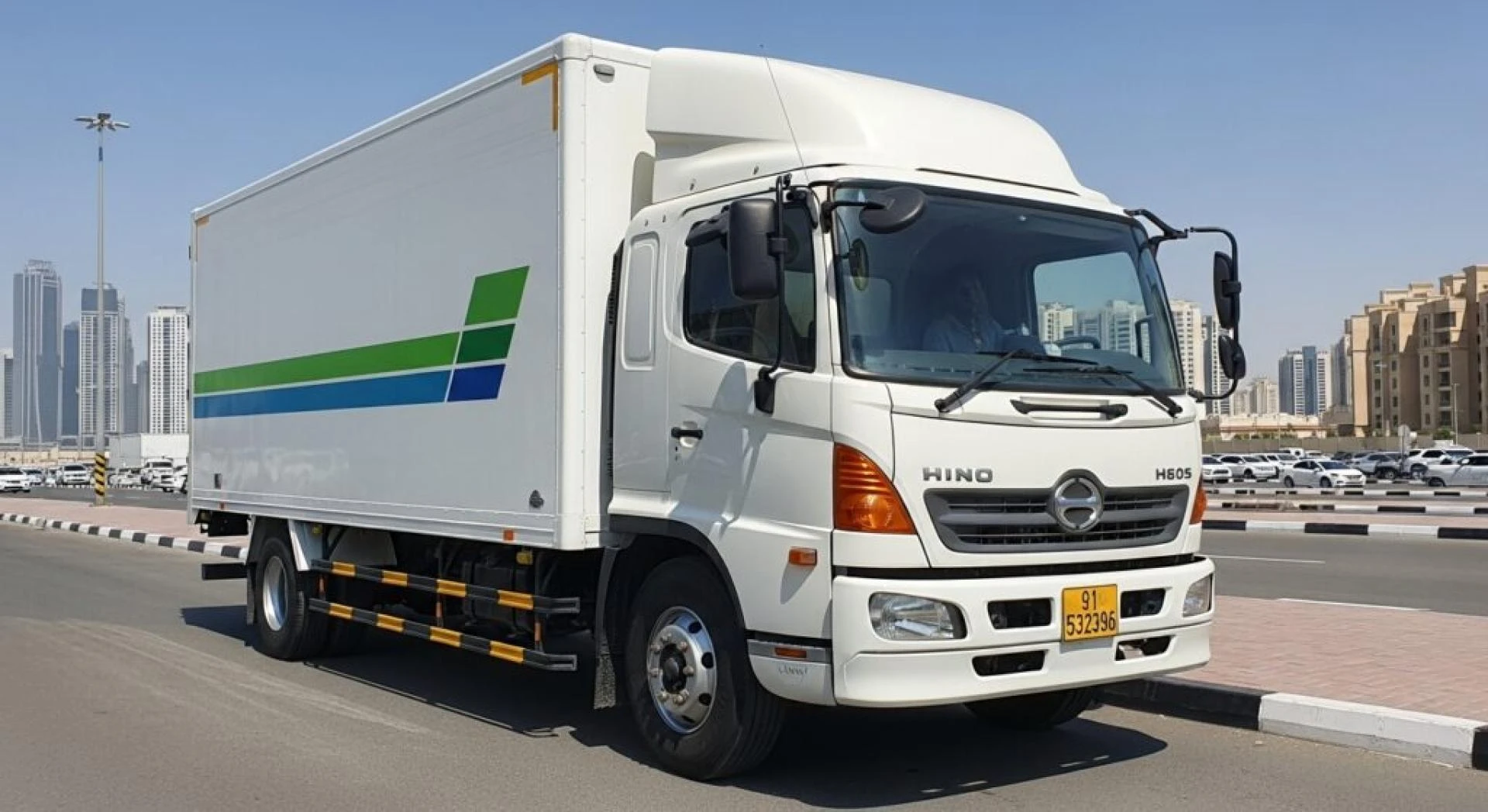 Chiller Truck Rental in Dubai and Across the UAE