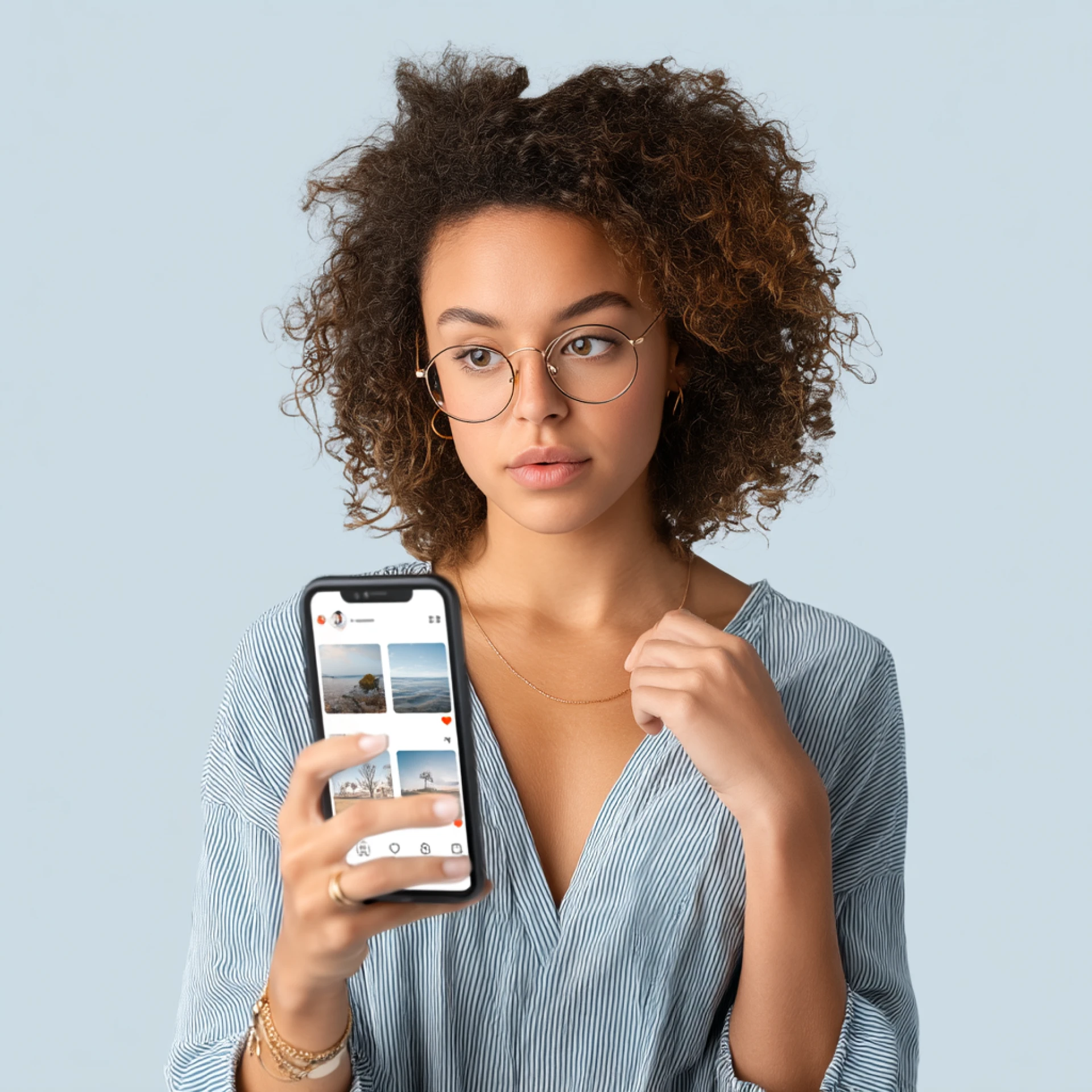 Seeing Through Pixels: How to Verify Real Photos from AI Images