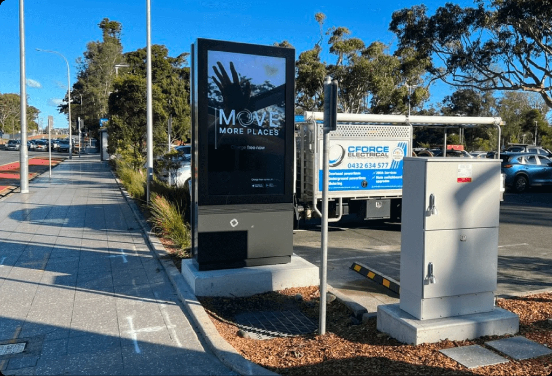 How to Choose the Right Level 2 ASP Electrician for Power Pole Installation