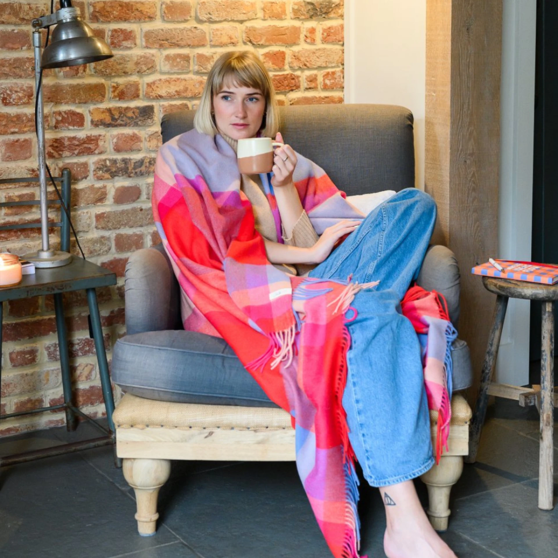 Why a 100 Percent Lambswool Blanket Deserves a Place in Every Home