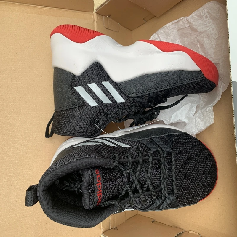🏀 adidas Men’s Streetfire Basketball Shoe Review — Performance Meets Street Styletle