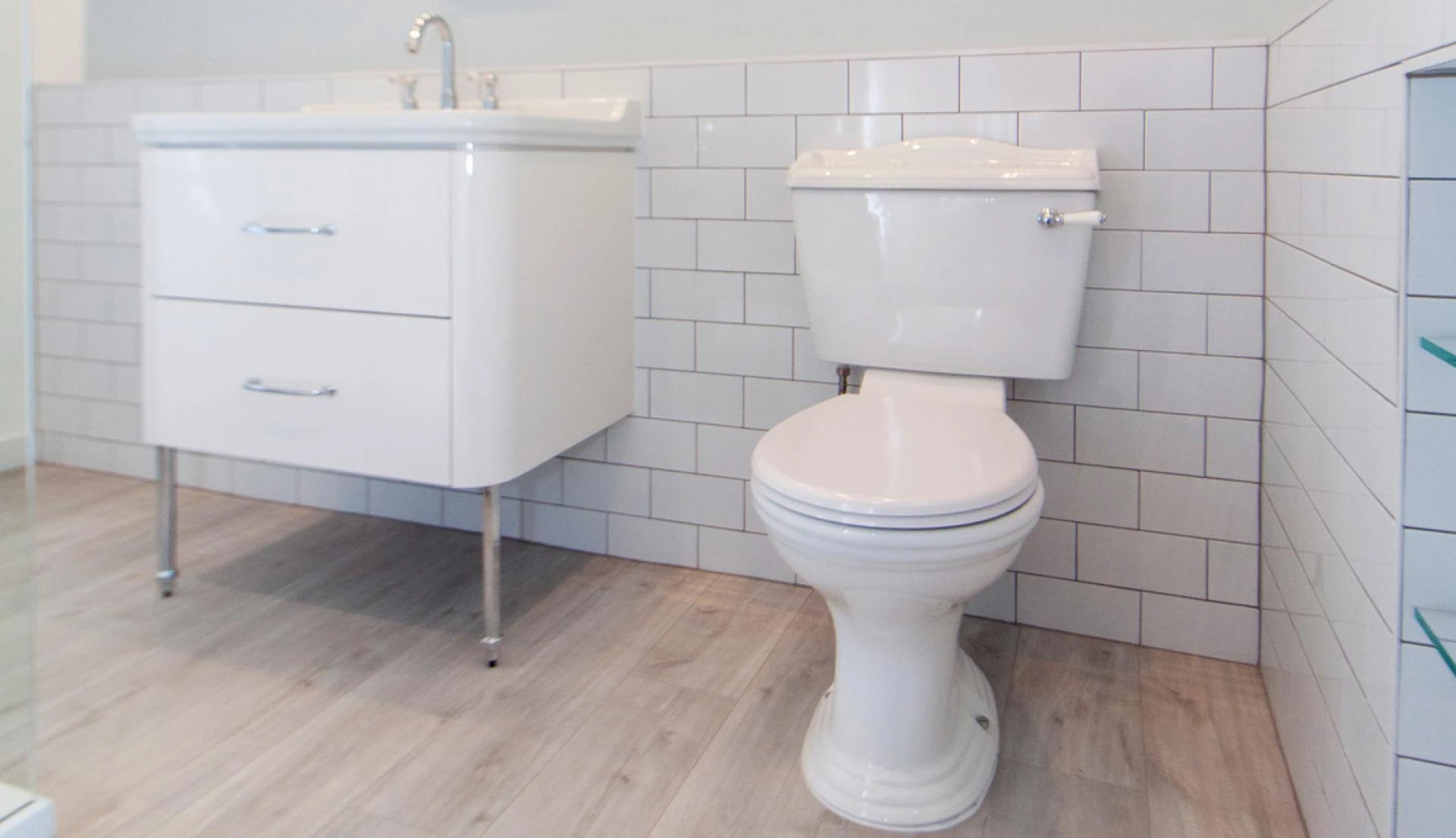 Step-by-Step Guide to Planning Your Dream Bathroom with a Pro Specialist from Start to Finish