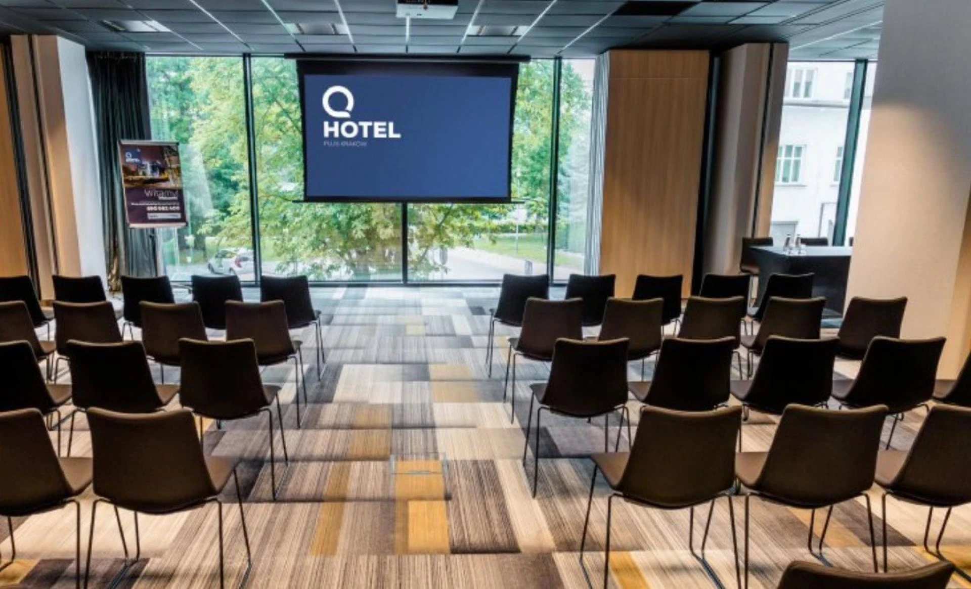Professionelle Vorbereitung für Geschäftsreisen und Konferenzen