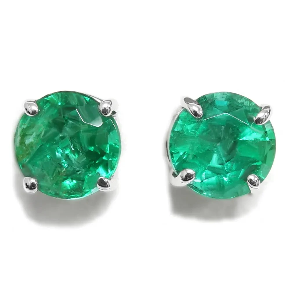 What Makes Emerald Earrings a Must-Have in Your Collection
