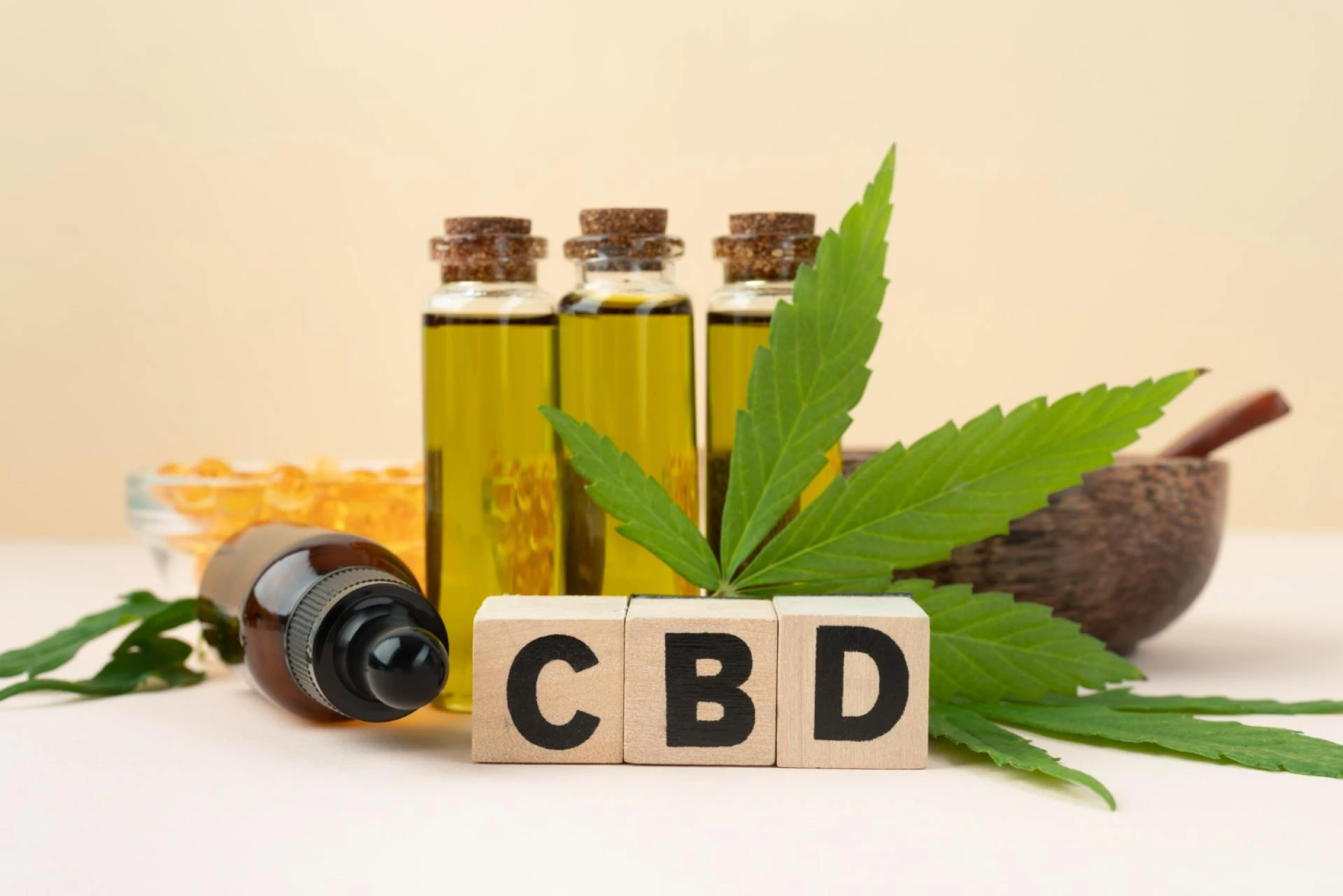 Safe Usage Tips When Combining CBD and Melatonin