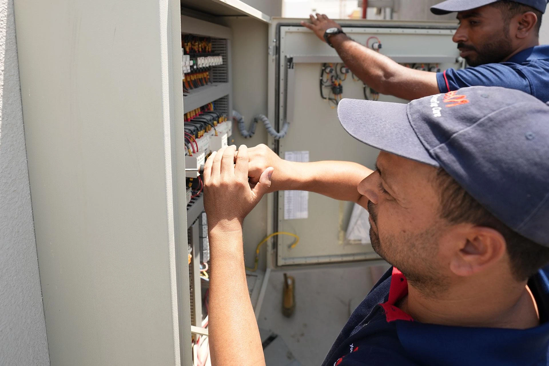 7 Electrical Safety Mistakes That Could Cost Dubai Homeowners Thousands (And How to Avoid Them)