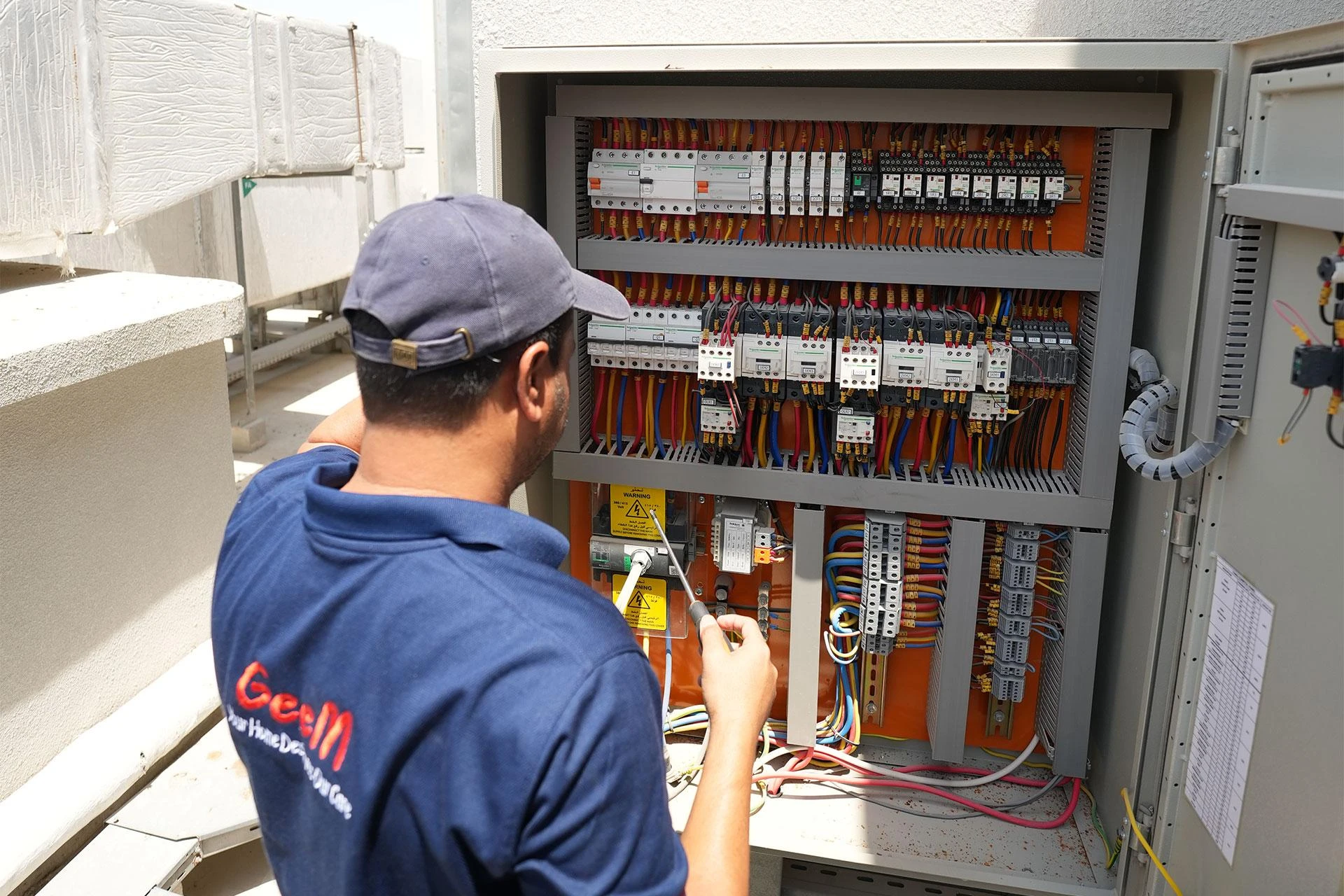 7 Electrical Safety Mistakes That Could Cost Dubai Homeowners Thousands (And How to Avoid Them)