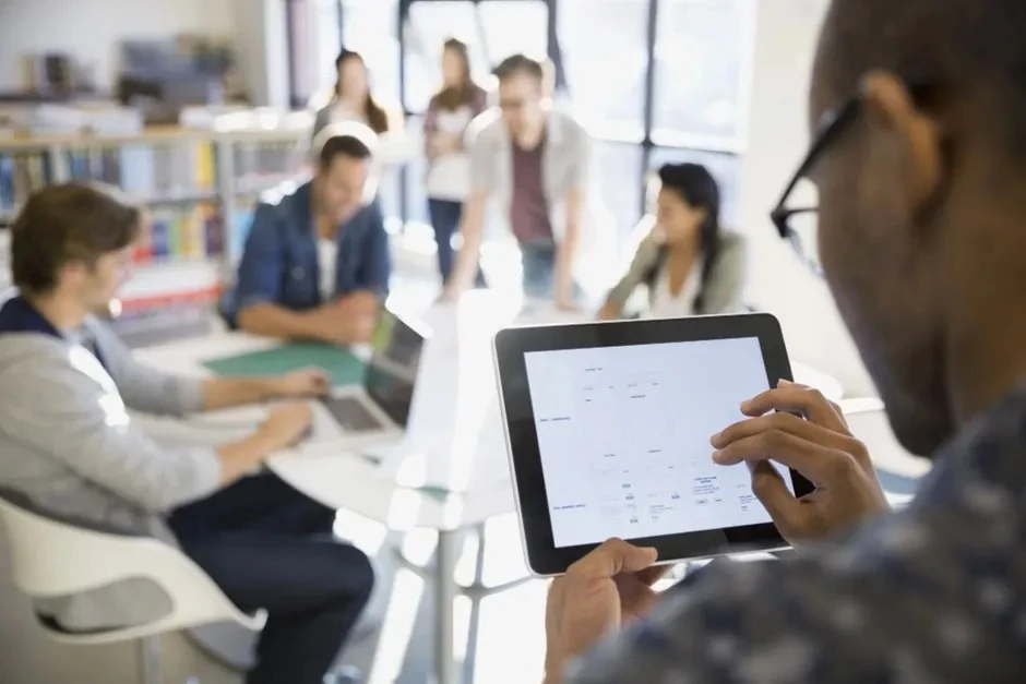 Customer Psychology 101: Why People Actually Read Your Emails ?