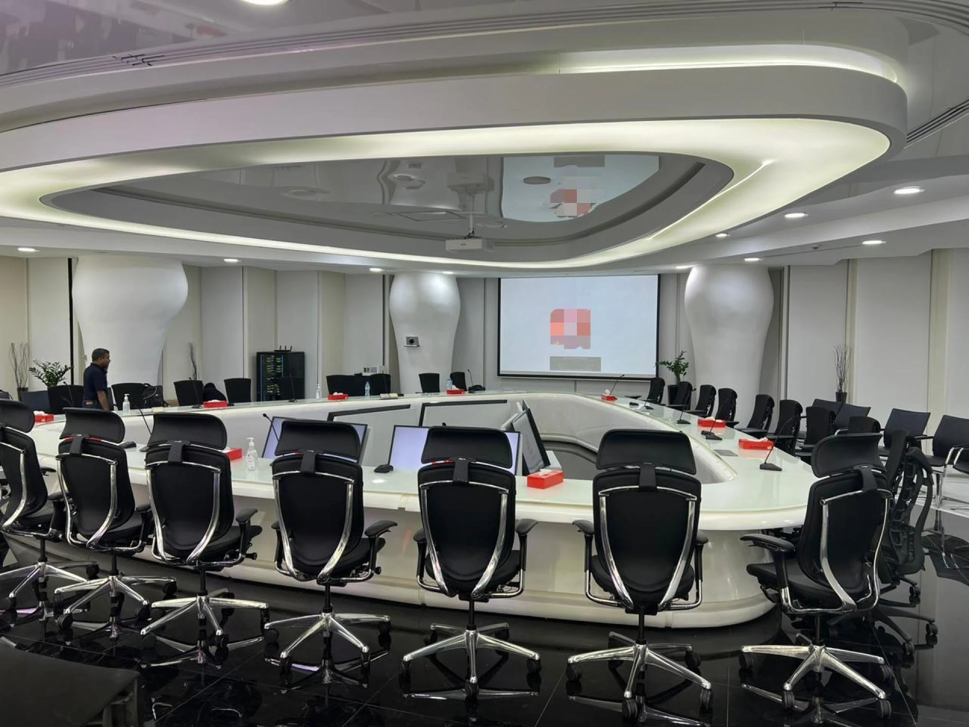 GENUINE IT SYSTEMS LLC