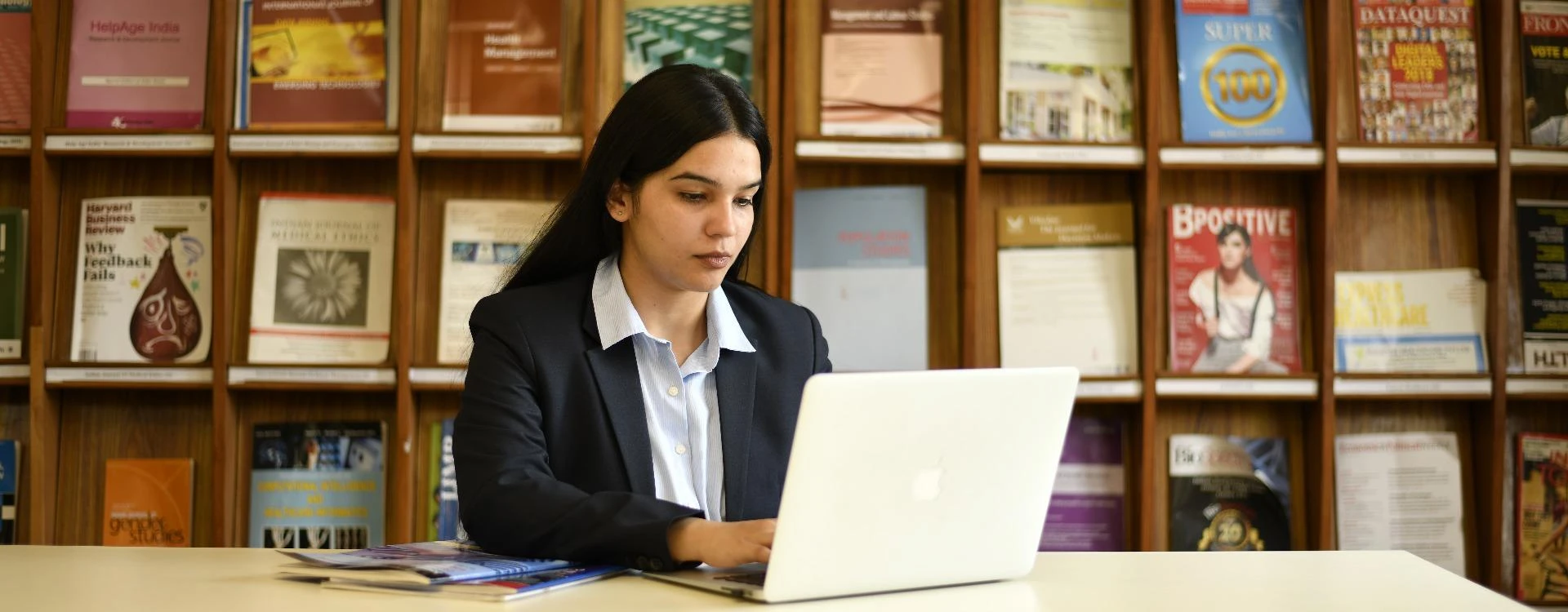 5 Ways IIHMR Delhi Students Gain a Competitive Edge in Healthcare Jobs