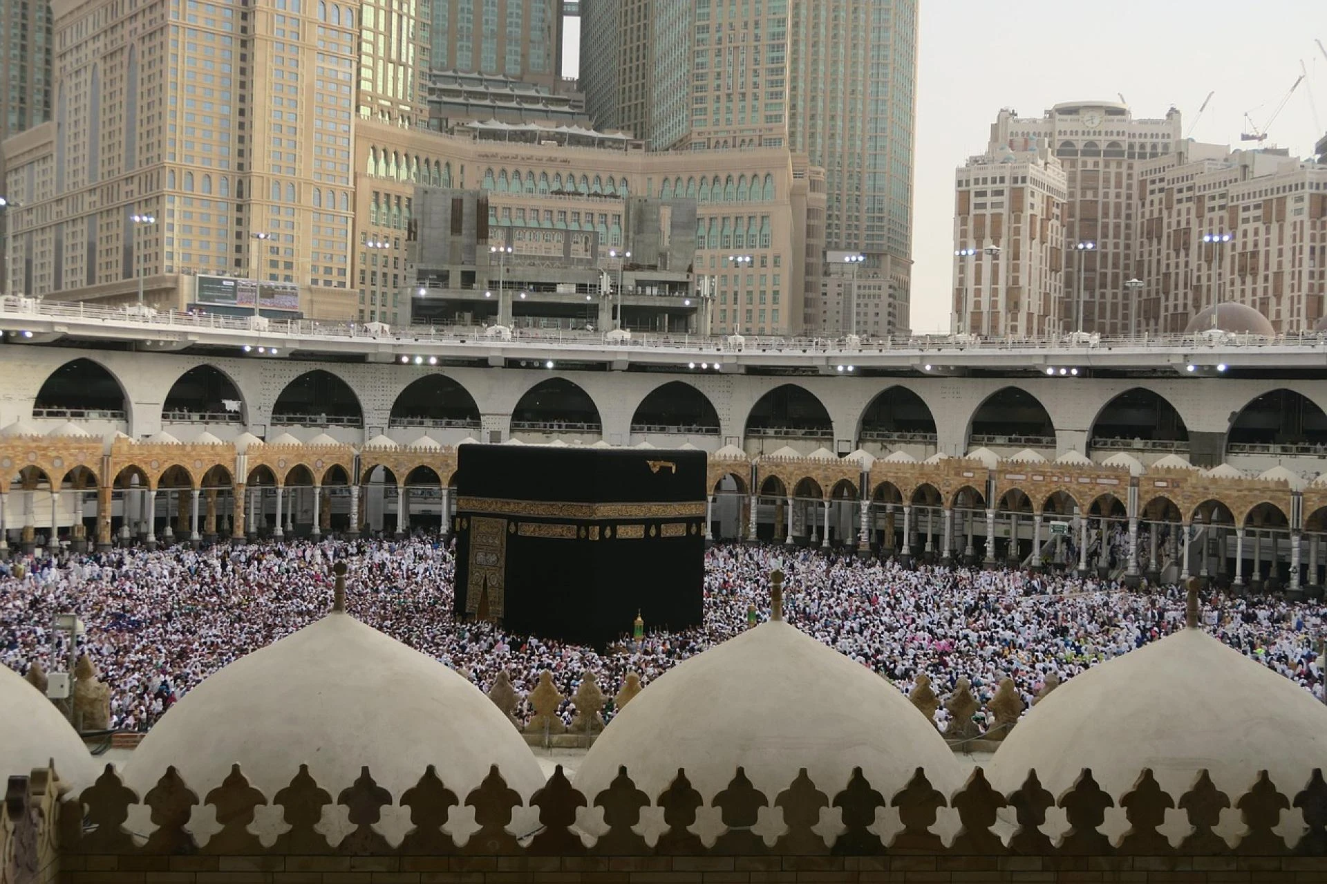 Best Times to Perform Umrah and How to Avoid the Crowds