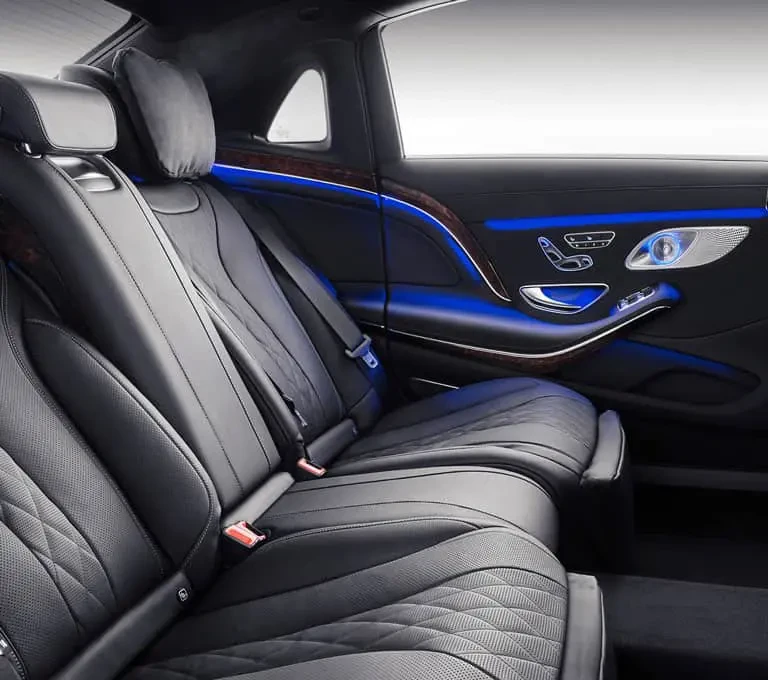 The Hidden Benefits of Booking a Chauffeur for Off-Peak Business Travel