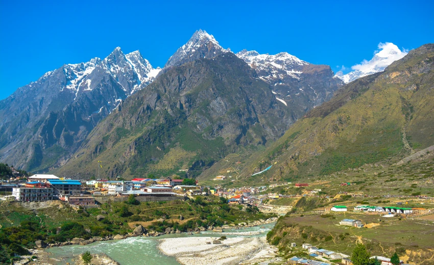 First-Time Travel to India: Visa, Flights, and Luxury Hotels