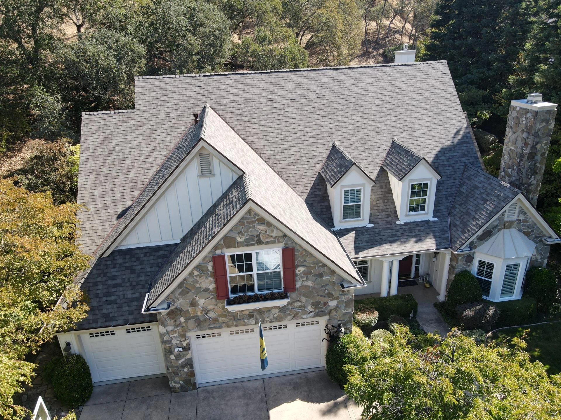 Common Signs of Summer Roof Damage San Francisco Homeowners Shouldn’t Ignore 
