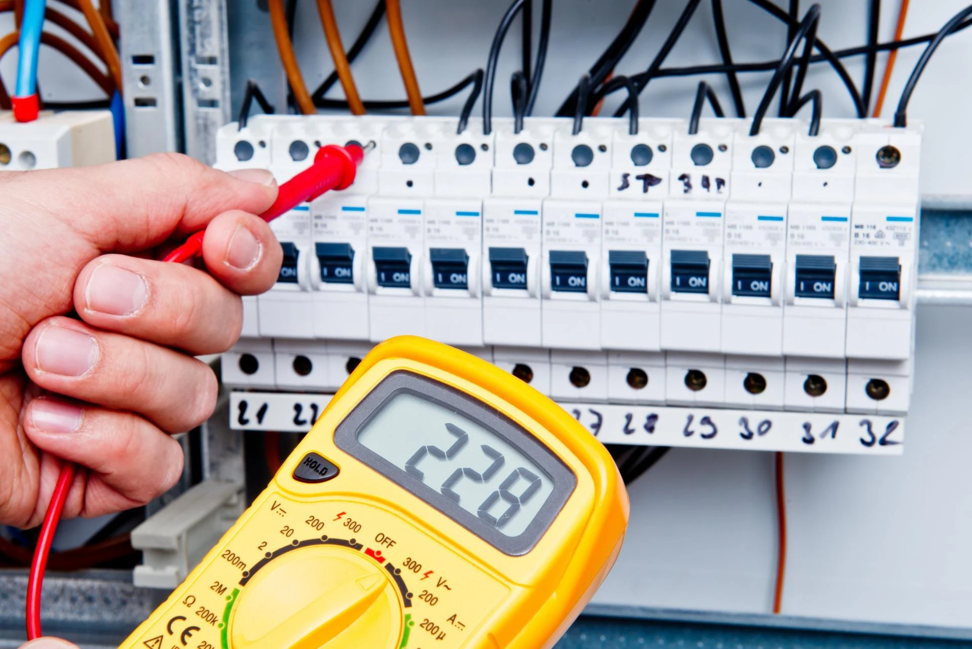 Why Should Construction Professionals Choose Electrical Estimating Services to Ensure Accurate and Profitable Bids?