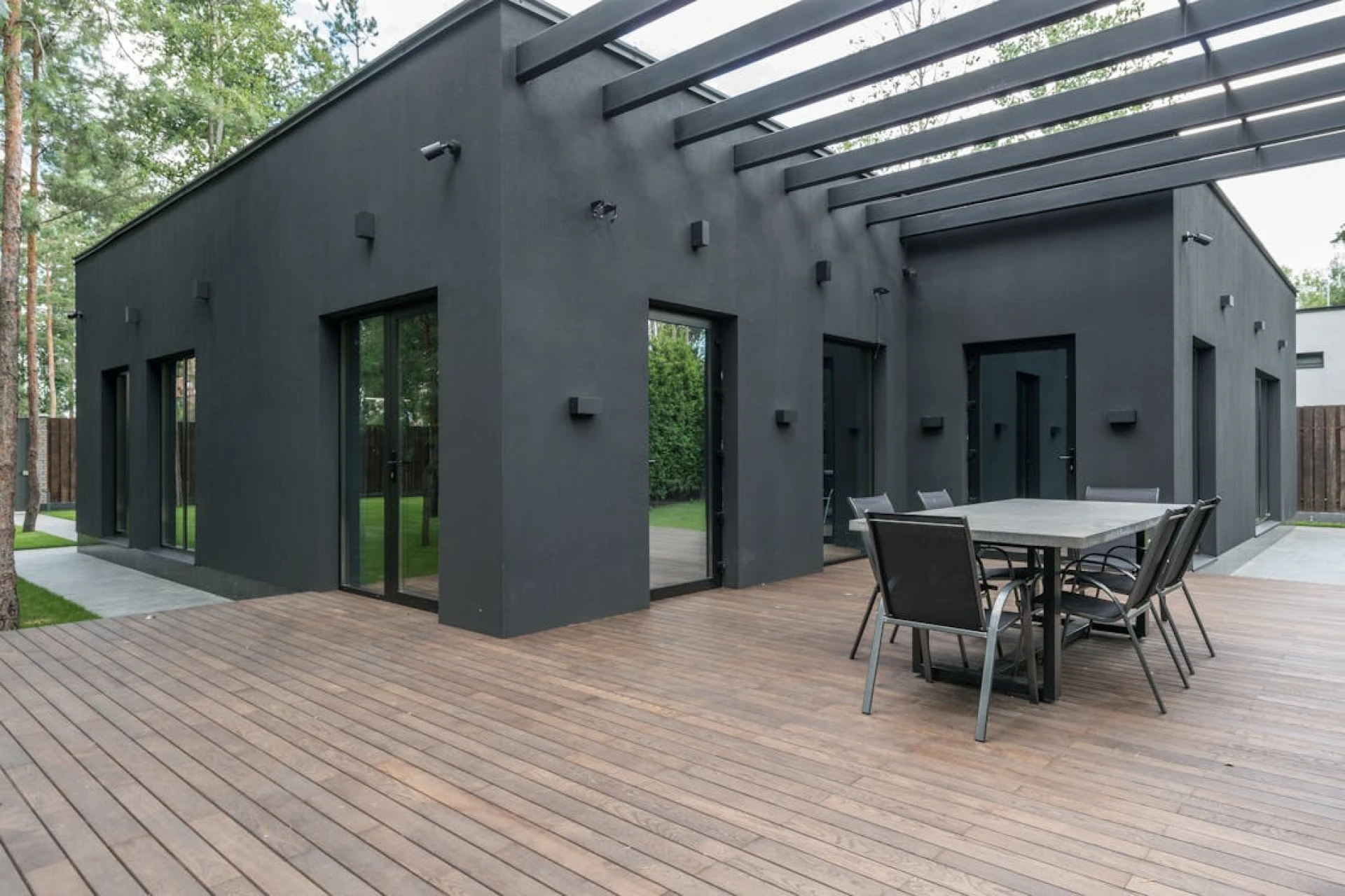 Designing Outdoor Living Spaces With Reclaimed Stone For A Sustainable Future