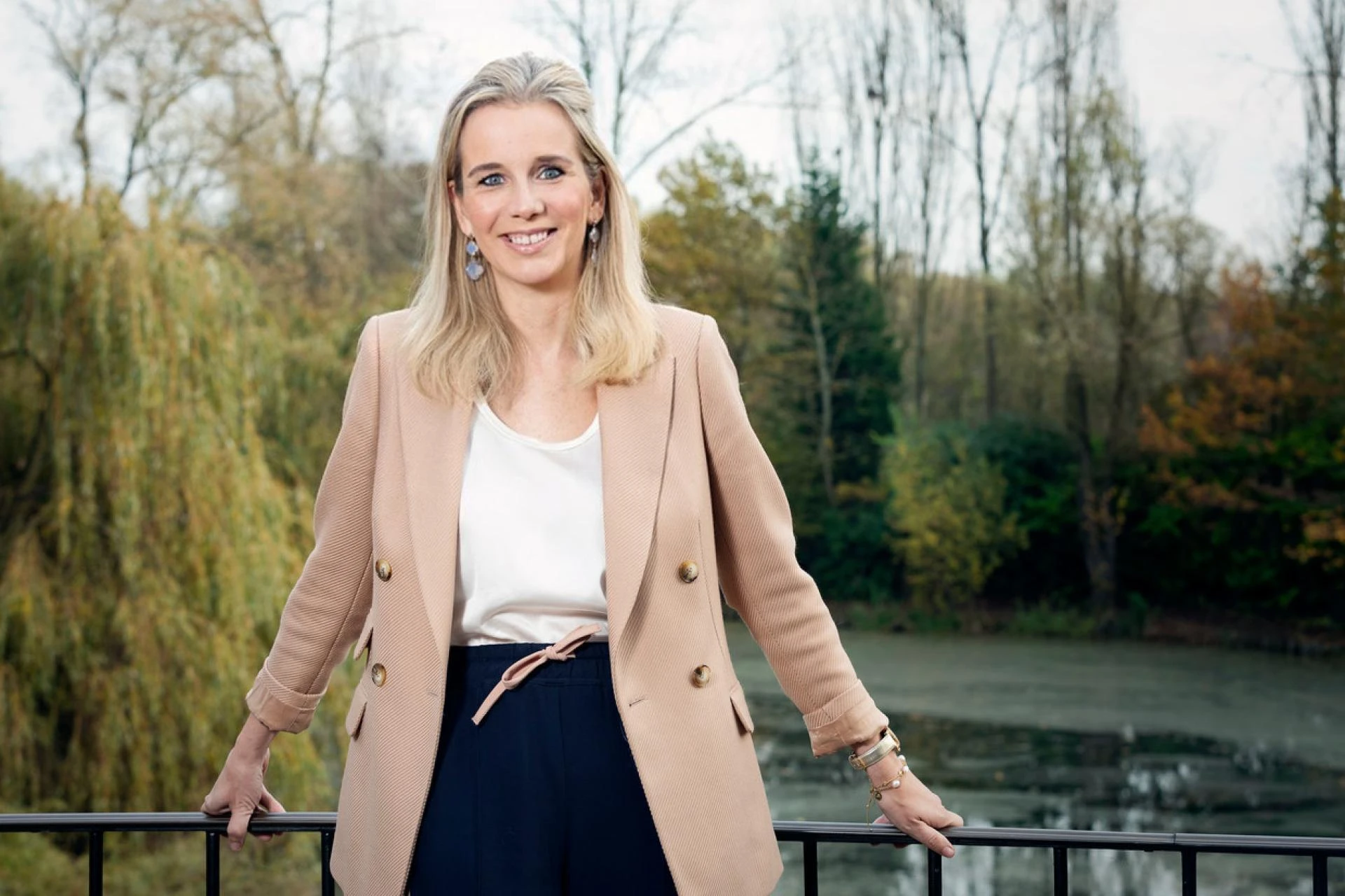 De daad bij het woord voegen: hoe Elke Geraerts veerkrachtprincipes toepast in het bedrijfsleven