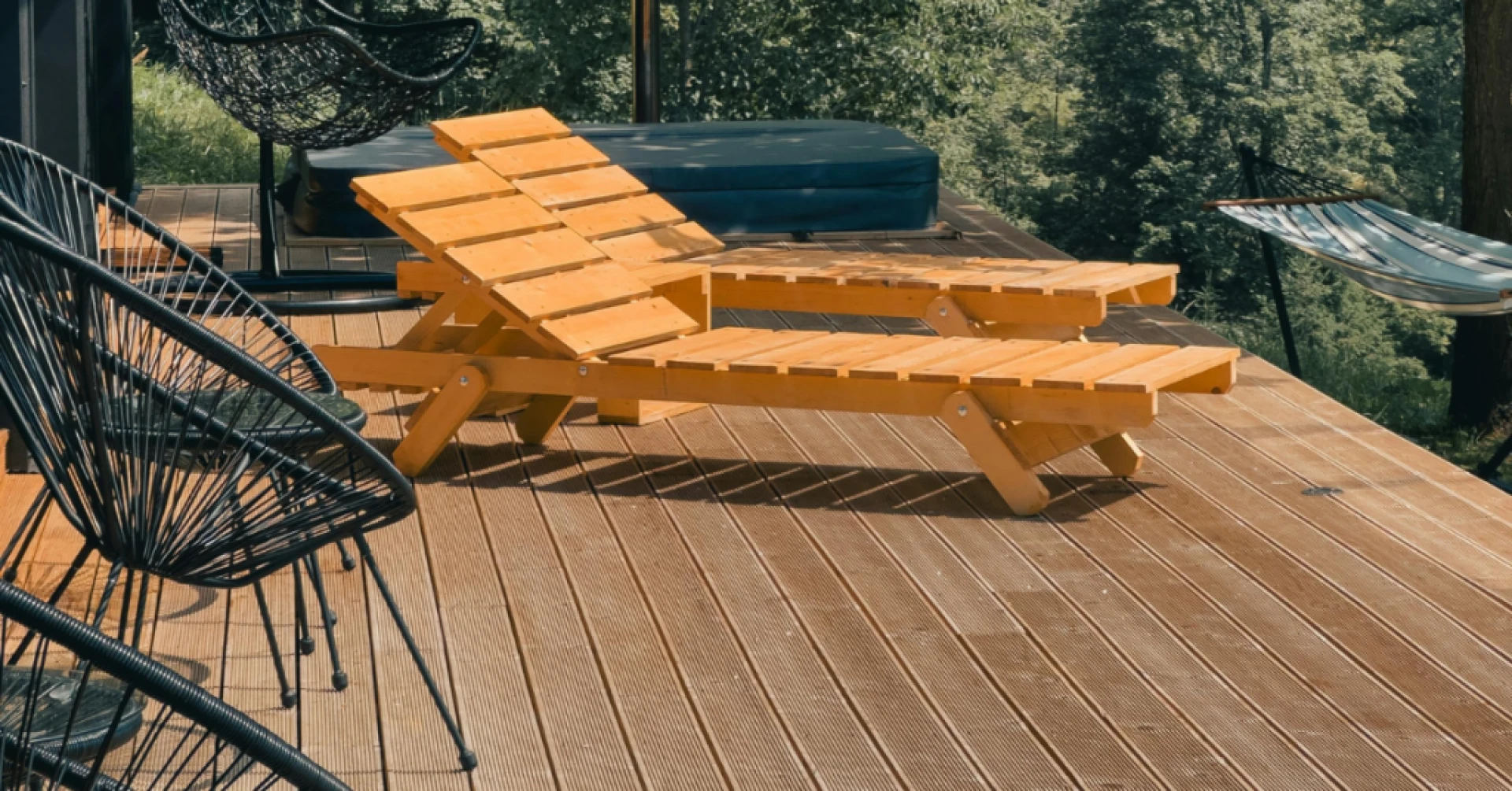 Building Long Lasting Outdoor Spaces with Composite Decking in Australia