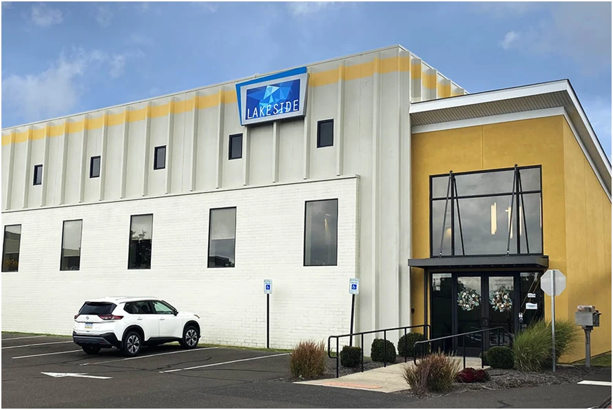 Caulking & Repainting Services for Warehouses to Improve Functionality