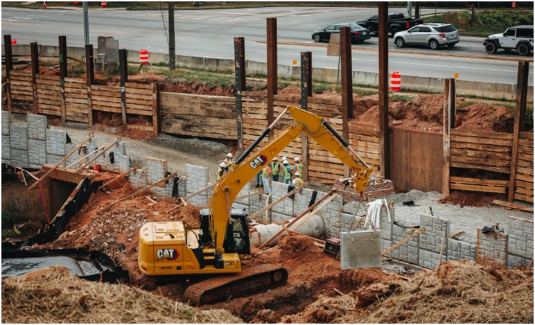 Reasons to Hire Asphalt Paving Contractors for Heavy Civil Construction