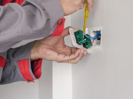 How an Electrician In Dubai can help you safely install outdoor weather-proof sockets