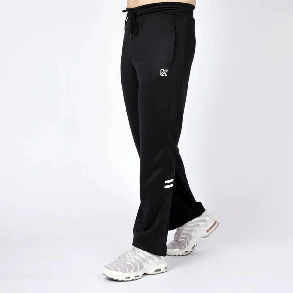 Stylish and Comfortable Men’s Trousers for Every Occasion at Konfor.pk