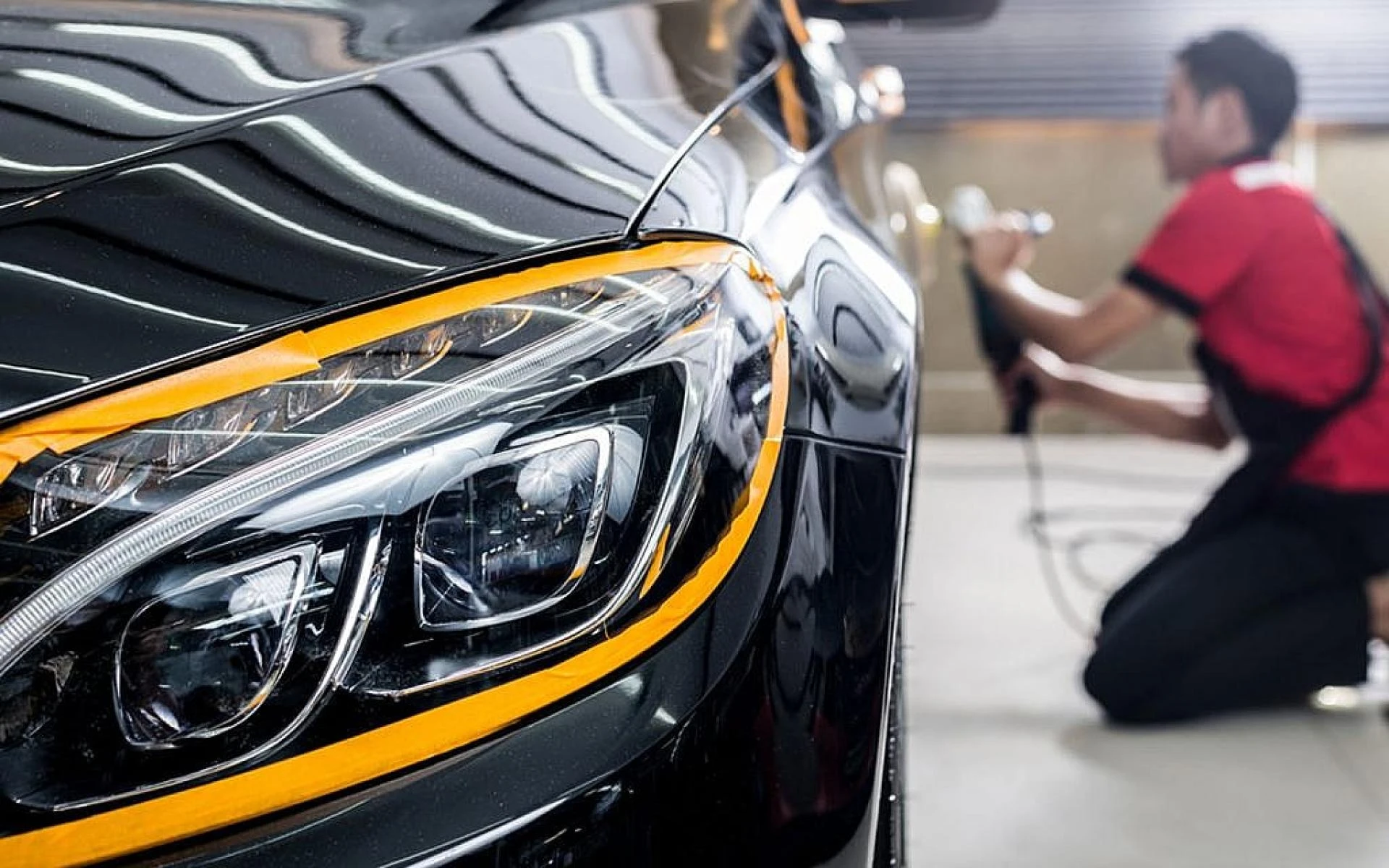Top Benefits of Car Detailing in Abu Dhabi for a Showroom Shine
