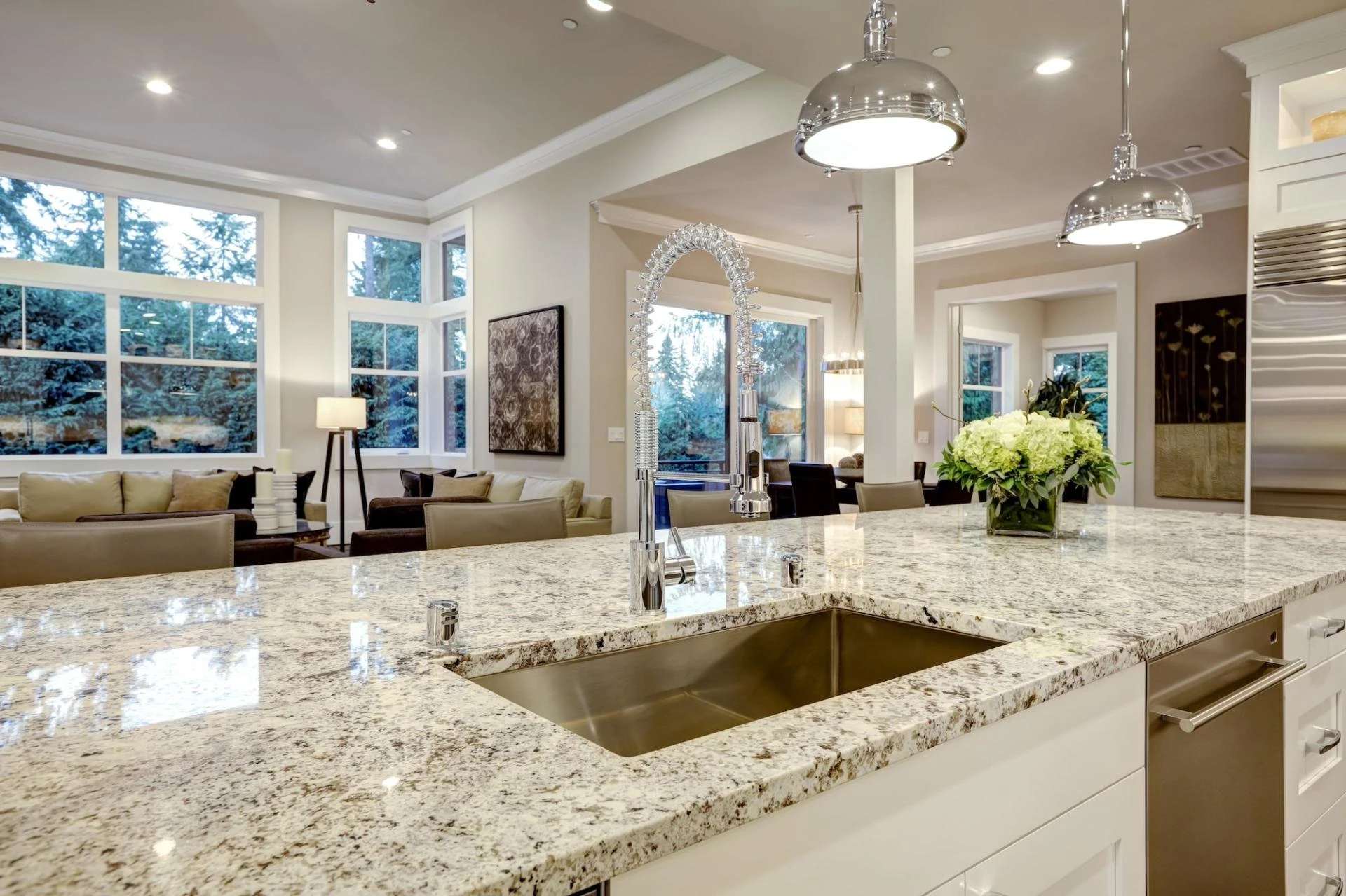 Why Choose Maine Cabinet Company for Custom Cabinet Makeovers in Cumberland, Freeport & Brunswick, ME