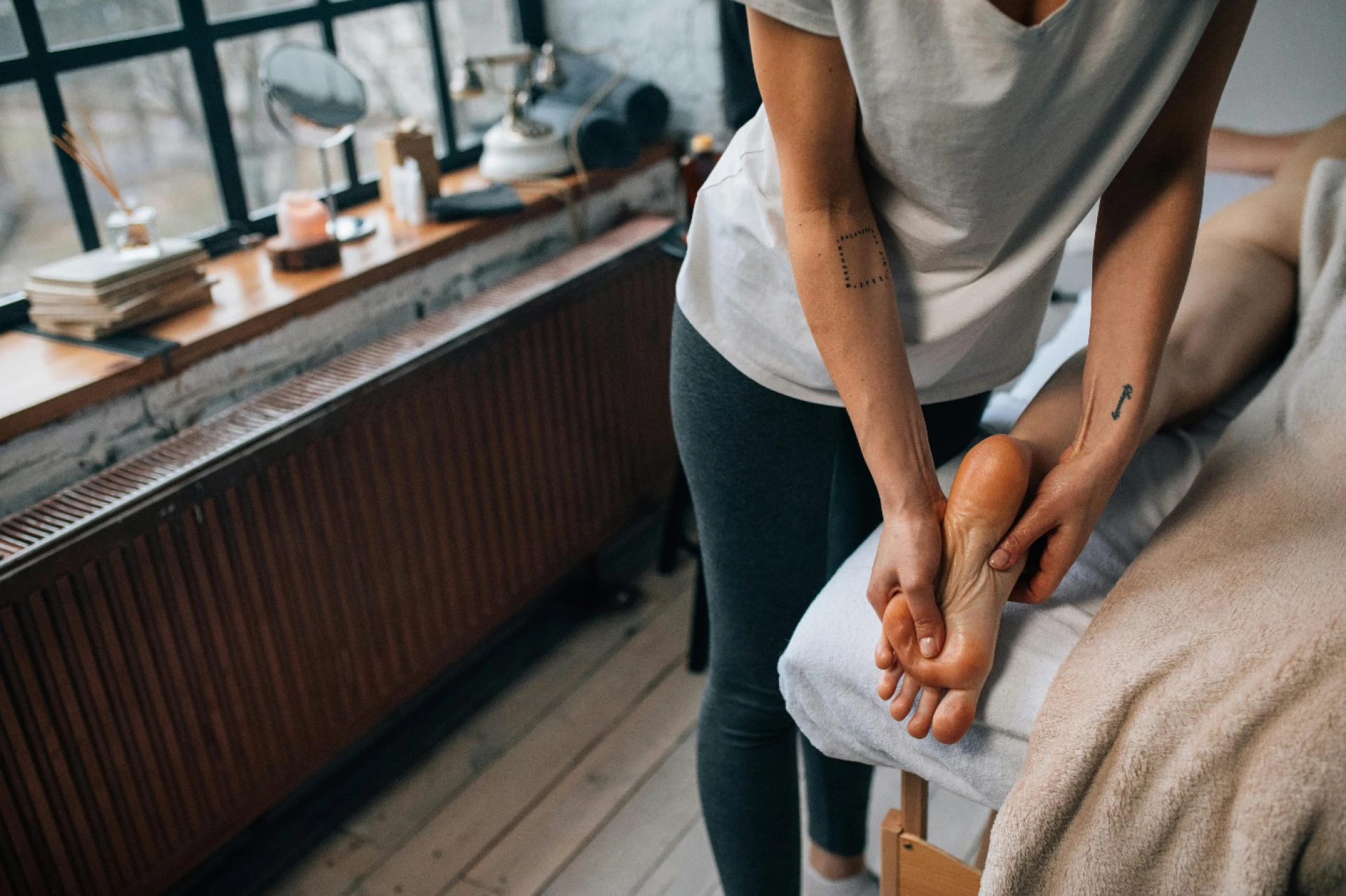 Therapeutic Massage Techniques for Alleviating Common Aches, and Supporting Long-Term Muscle Health