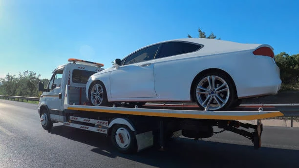 Roadside Assistance Service: Your Fast, Friendly Lifeline on the Road in Knoxville, IA
