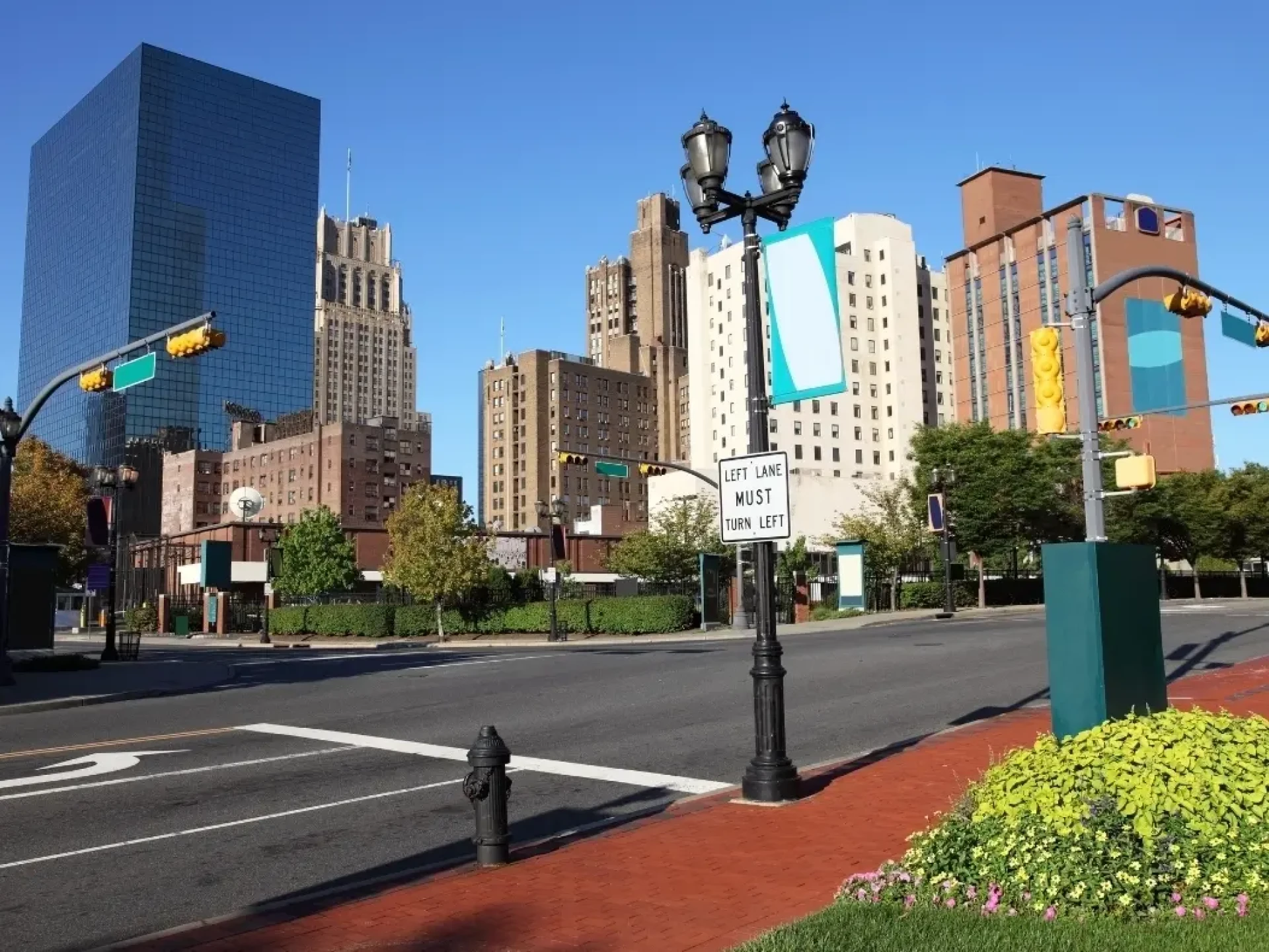 When Should You Book Flights to Charlotte for Festivals and Events?