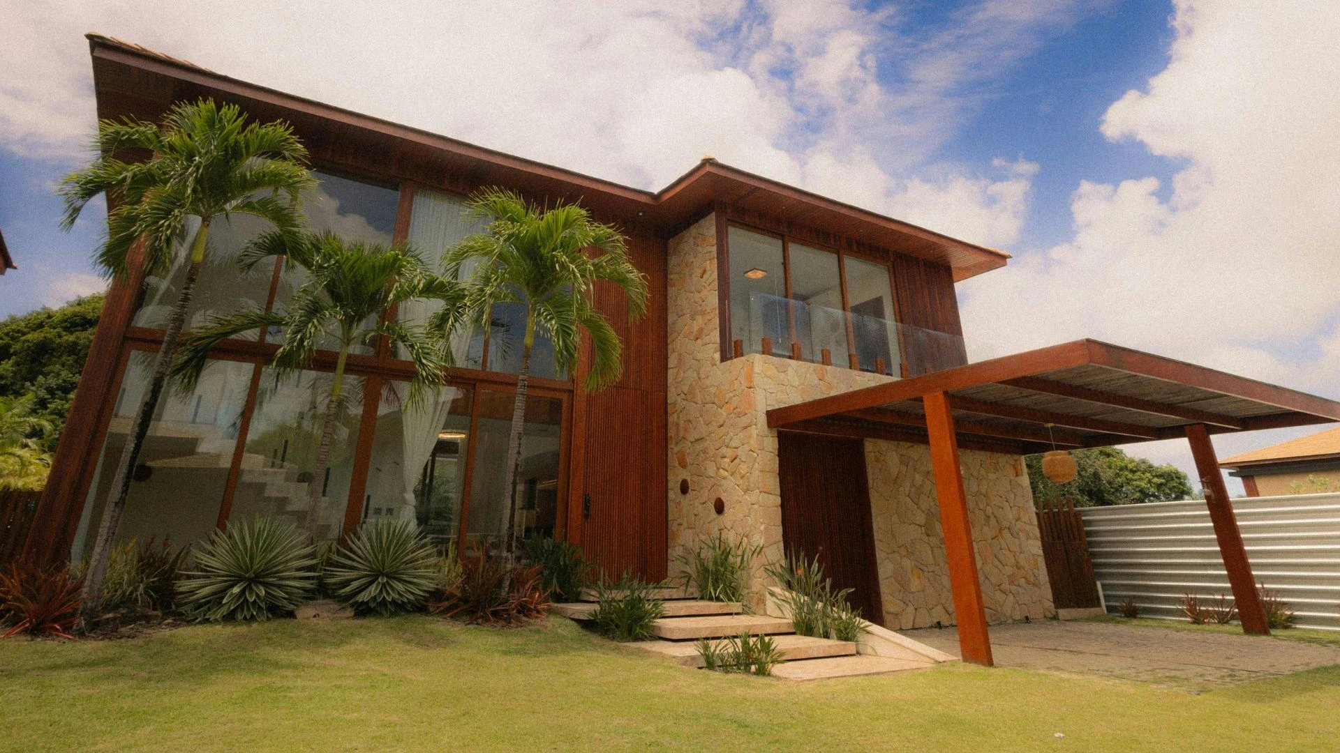 7 Smart Insights to Choose a Top Luxury Home Builders for Your Dream Home