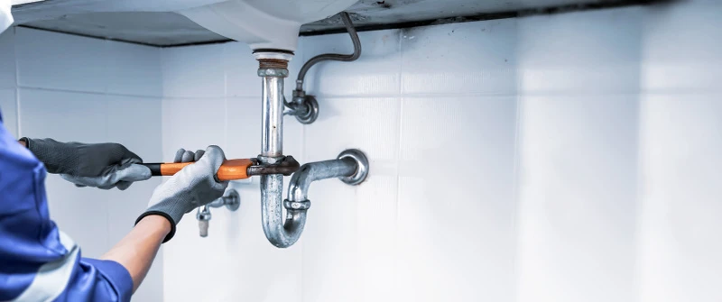 Signs You Should Call a Plumbing Company Before It’s Too Late