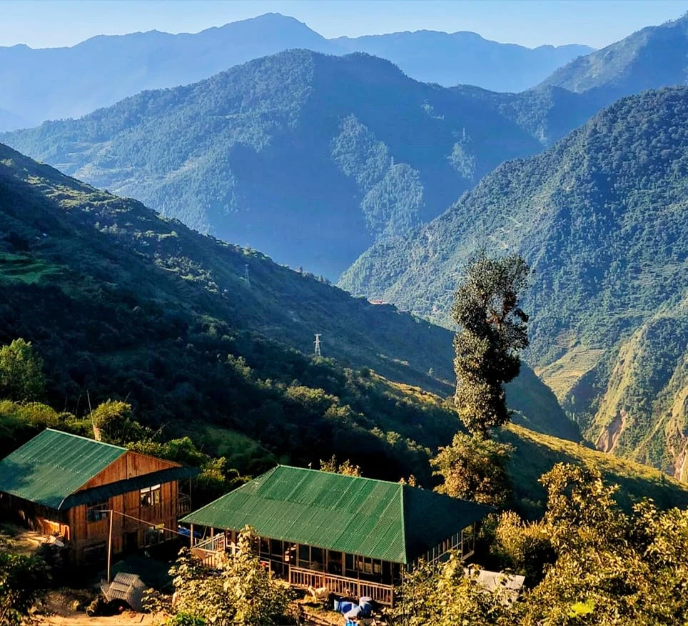 Top 10 Rules to Follow While Trekking With a Guide in Nepal