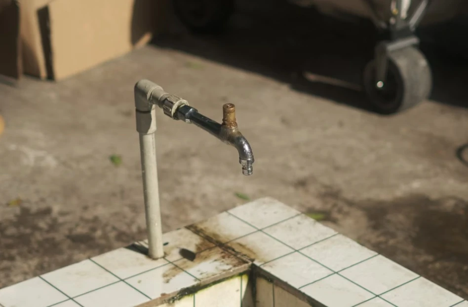 The 3 AM Nightmare: Why Your Plumbing Emergency Can’t Wait Until Business Hours