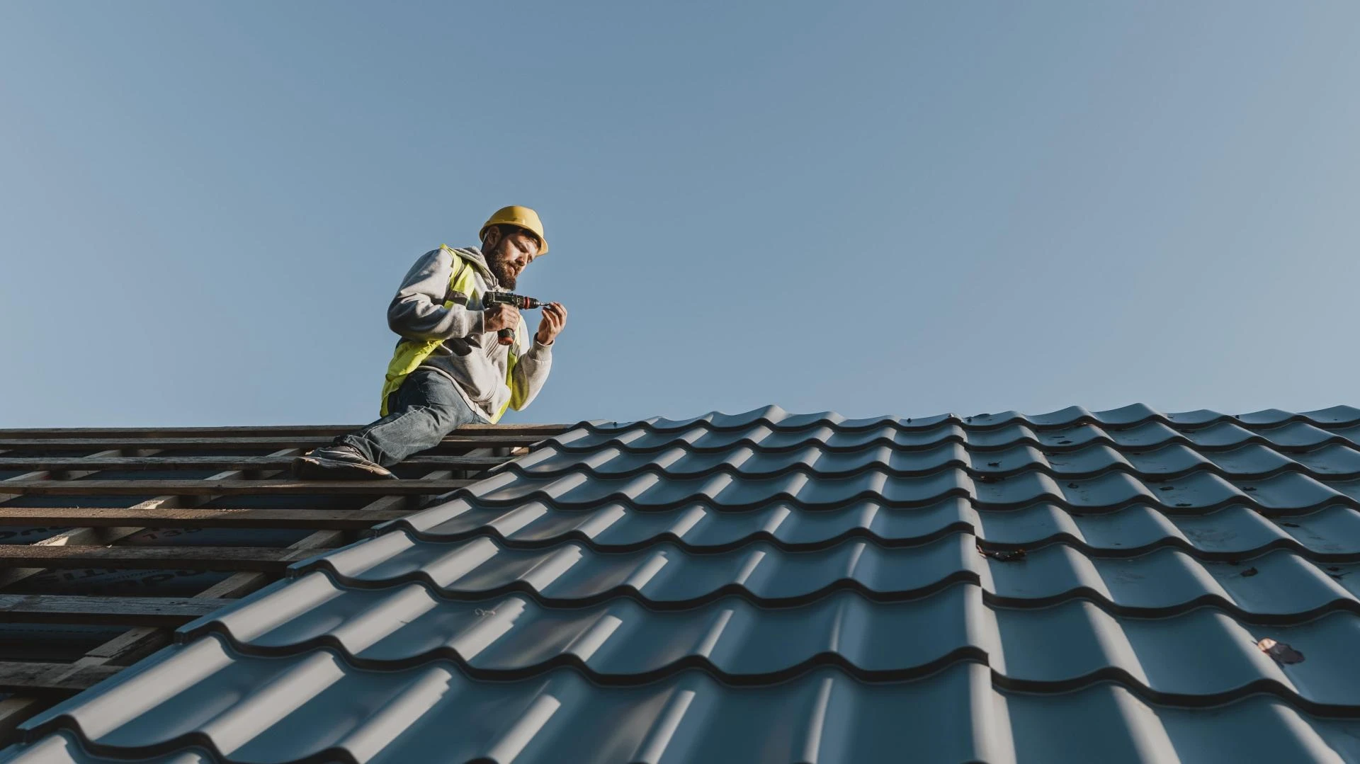 Who Offers the Best Residential Roofing Service in Clark Mills?