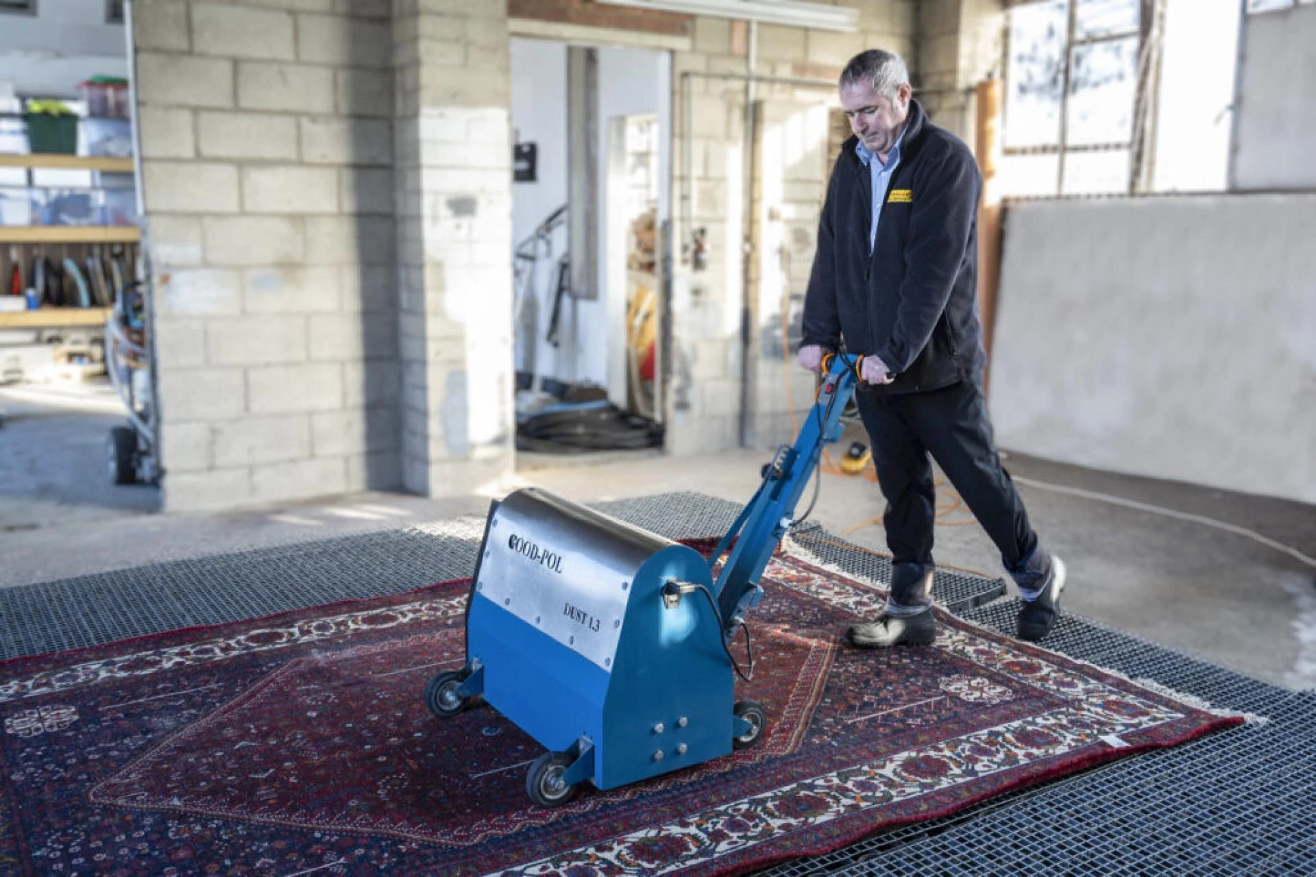 Benefits of Choosing an Eco-Friendly Rug Cleaning Service !