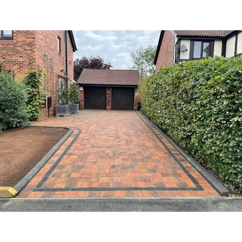 The Importance of Choosing the Right Paving and Landscaping Services