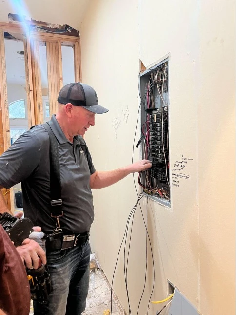 Benefits of Smart Home Electrical Systems for Energy Savings in 2025