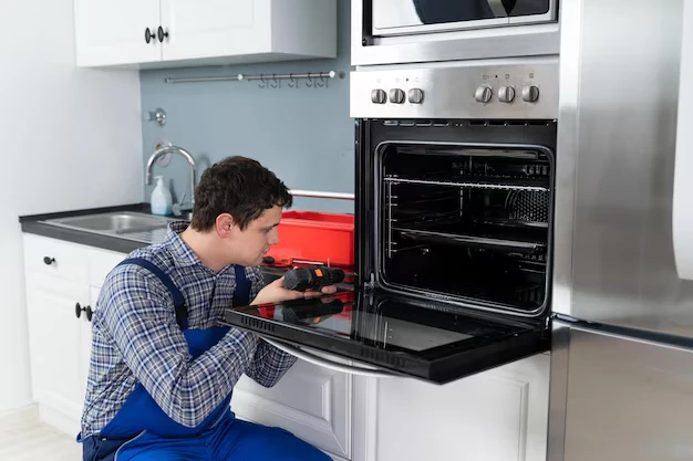 Top Signs You Need Professional Gas Oven Repair in Vancouver