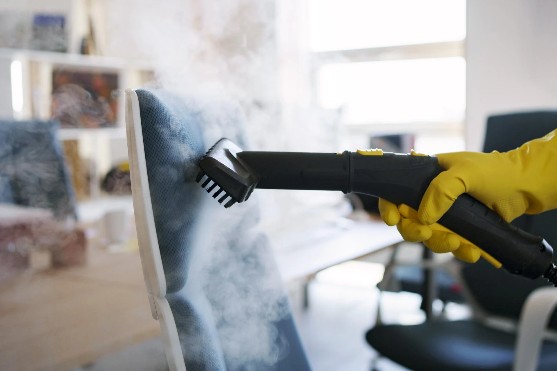 The Importance of Professional Upholstery Cleaning for a Healthy Home !