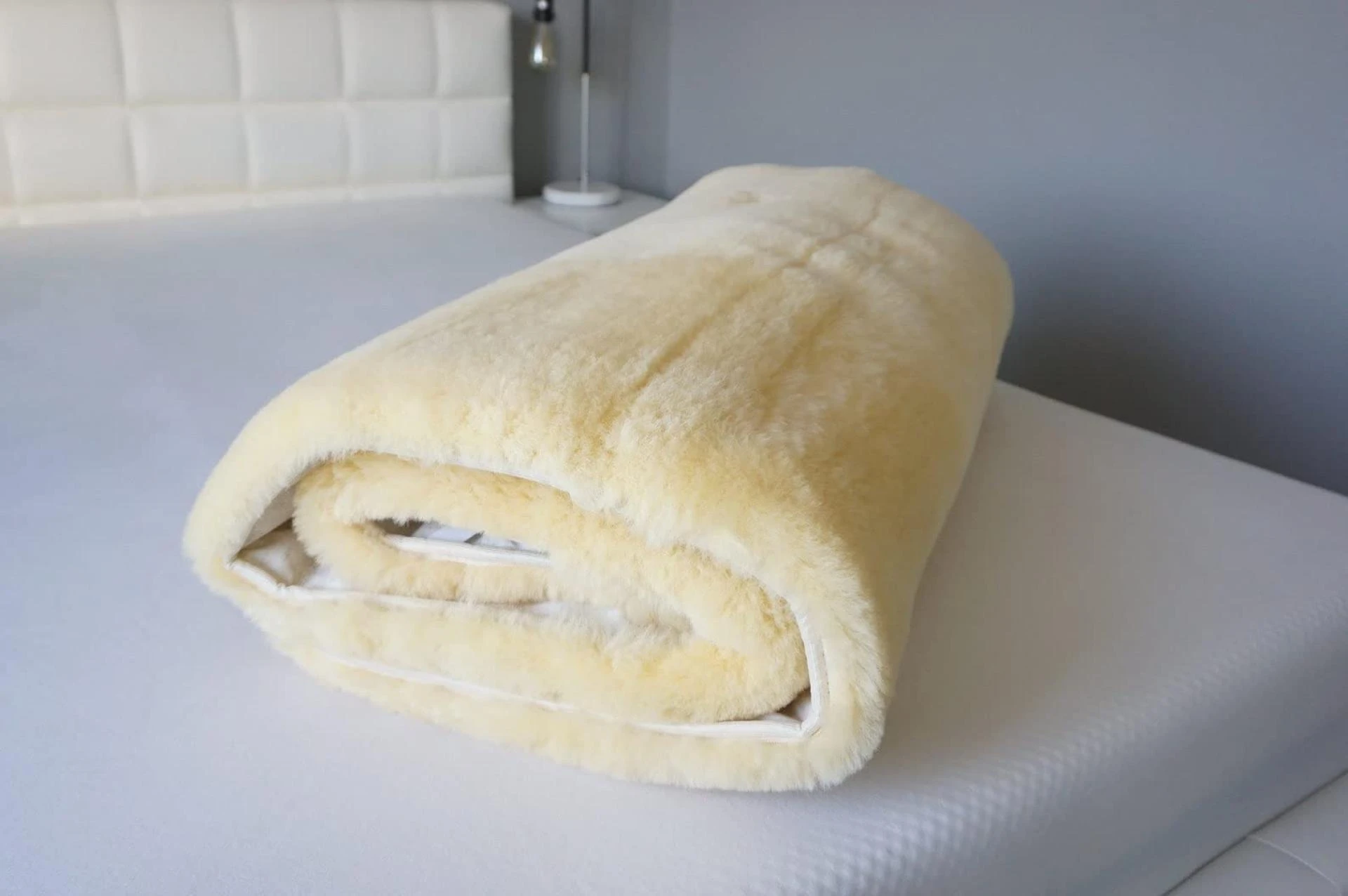 The Science Behind Medical Sheepskin: Why It Works Better Than Regular Sheep Wool
