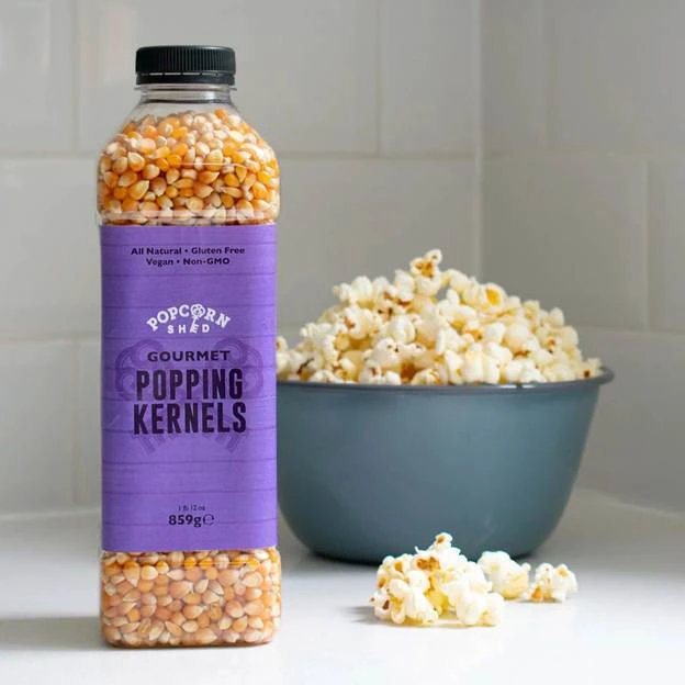 Popcorn Kernel That Makes Your Christmas Crunchy, Cozy and Magical