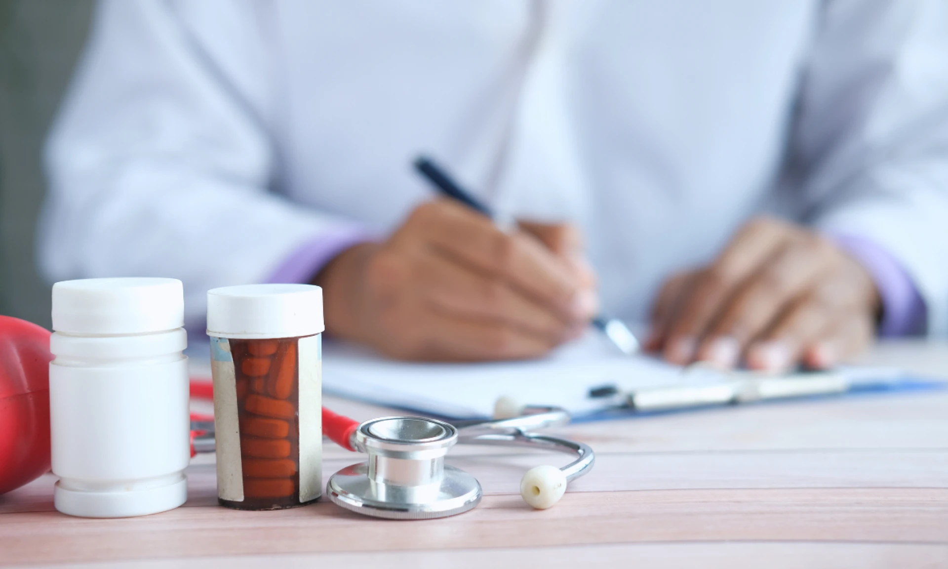 16 Essential Ways Medical Boxes Improve Safety & Product Trust