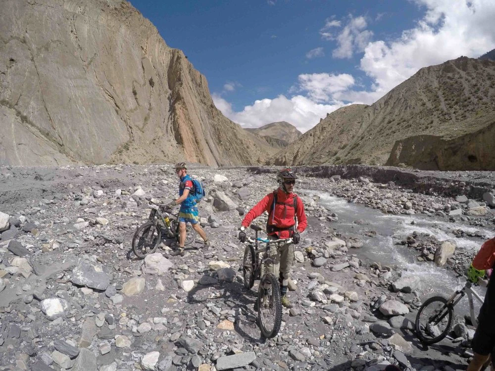Best Himalayan Mountain Biking Trails in Nepal