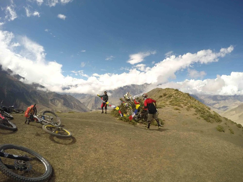 Best Himalayan Mountain Biking Trails in Nepal