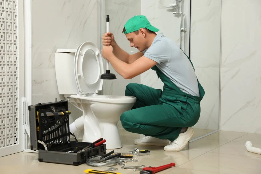What to Do When You Have a Clogged Toilet? Tips from a Victoria Plumber