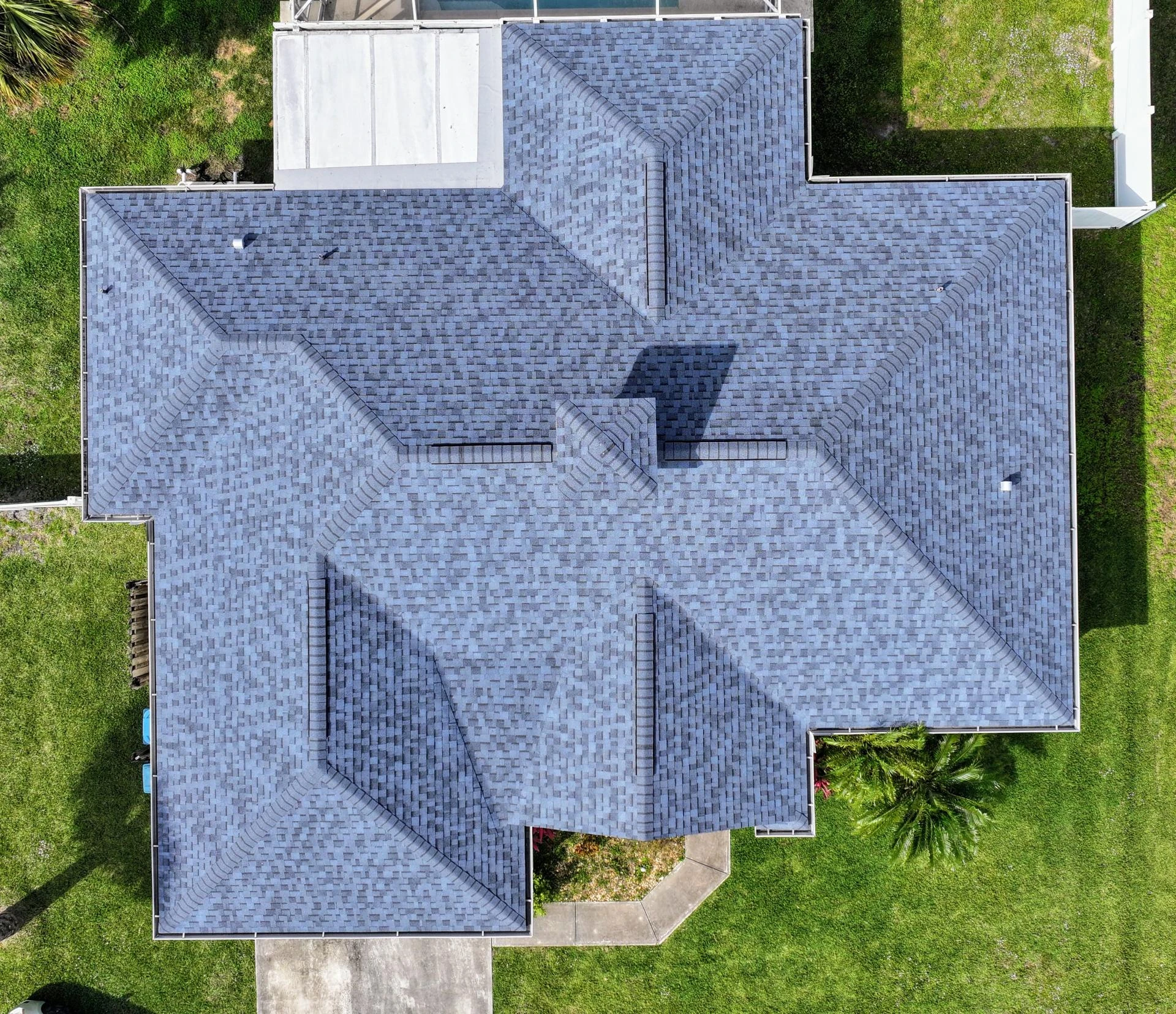 Choosing the Right Roofing Material for Florida’s Climate in 2026